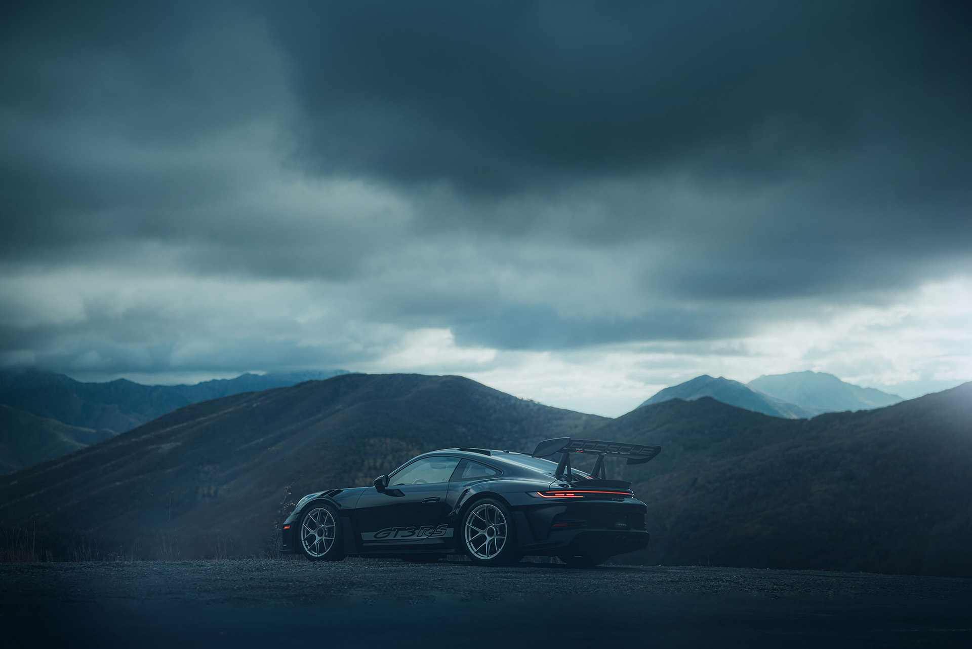 Platformy społecznościowe - projekt Netfly